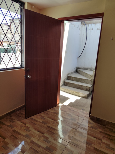 Casa Independiente En Carapungo