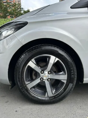 Chevrolet Onix 1.4 LTZ 5P AUT