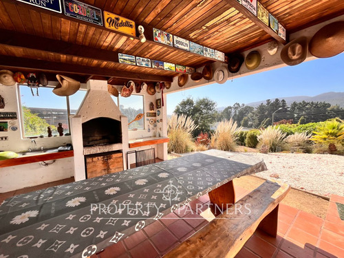 Espectacular Casa Mediterranea En Condominio Conso...
