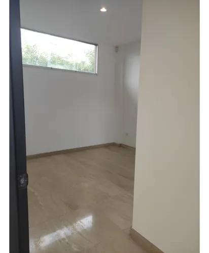 Casa Lomas De La Lagunita