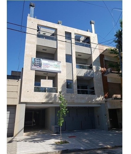 Departamento 2 Ambientes A Estrenar Con Balcón Y Terraza Propia Con Parrilla. Cochera Opcional