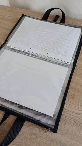 Carpeta Organizadora Oficio C/ 10 Folios Plásticos C/ Cierre Parches