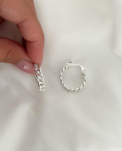Argollas Trenzadas Grumet Tipo Cadena Calada De Acero Blanco