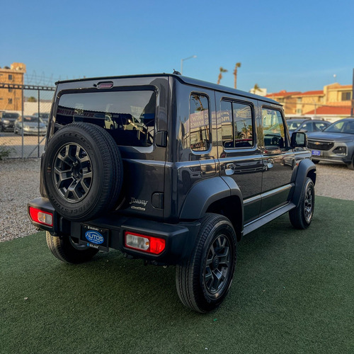 Suzuki Jimny 1.5 Glx At 5P