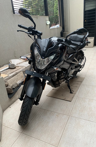 Bajaj Rouser Ns200 12.000km 2017 Usada Como Nueva Muy Cuidad