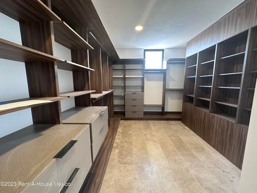 Imagen 13 de 18 de Casa A Estrenar En La Vista Con 4 Recamaras Y Roof Garden Equipado Con Baño Y Salón. Cuarto De Servicio Rcs