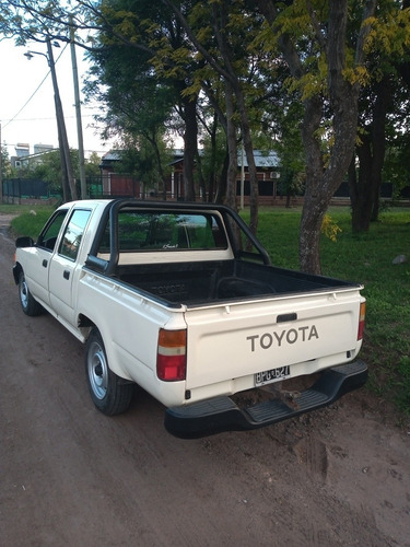 Toyota Hilux 1997 2.8 D/cab 4x2 D Dlx