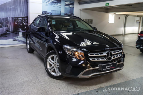 Mercedes-Benz GLA 200 1.6 CGI FLEX STYLE 7G-DCT