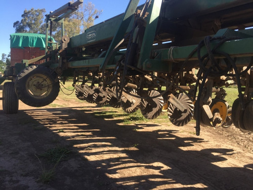 Sembradora Templar De 13 A 0,52 Con Fertilizacion