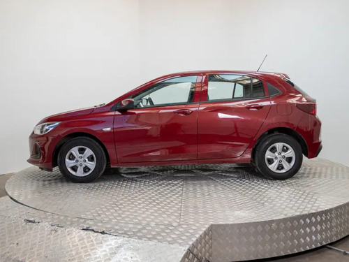 Chevrolet 1.0 Hb Lt Mt Onix
