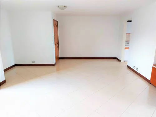 Apartamento En Arriendo En Carlos E. Restrepo