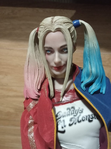 Harley Quinn Arlequina Esquadrão Suicida Batman 1/4 42cm