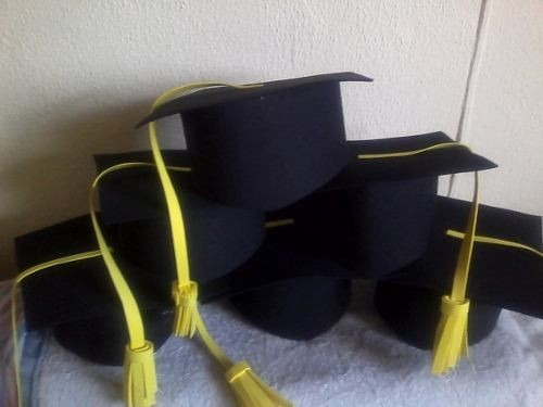 Recuerdos Birretes Para Graduacion En Foami!!