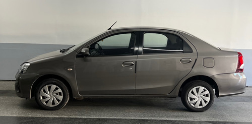 Toyota Etios 1.5 Sedan Xs
