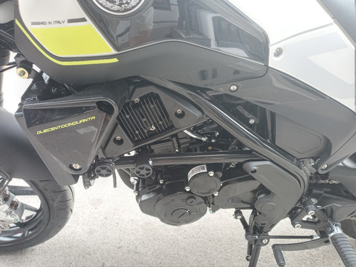 Benelli Leoncino 251 Naked Cafe Racer Tracker Scrambler 0km