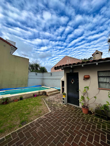 Excelente Casa En La Mejor Zona De José Mármol