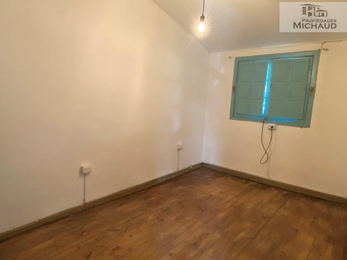 Casa 3 1/2 Oriente Con 6 Sur N.º 607