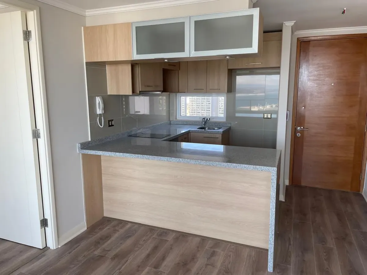 Imagen 2 de 8 de Arriendo Departamento En Costa De Montemar, 1 Dorm