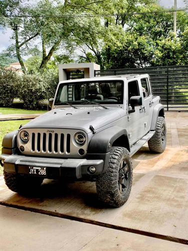 Imagen 9 de 22 de Jeep Wrangler 2011 3.8 Sport Unlimited 199cv Atx