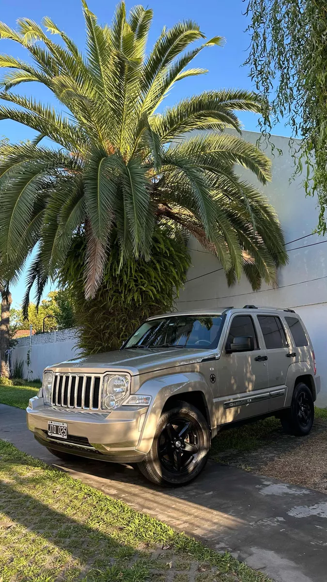 Jeep Cherokee 3.7 Limited Atx