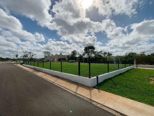 Casa En Venta Merida En Privada Conkal, Mod. Dom, Entrega Inmediata.