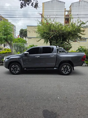 Toyota Hilux 2.8