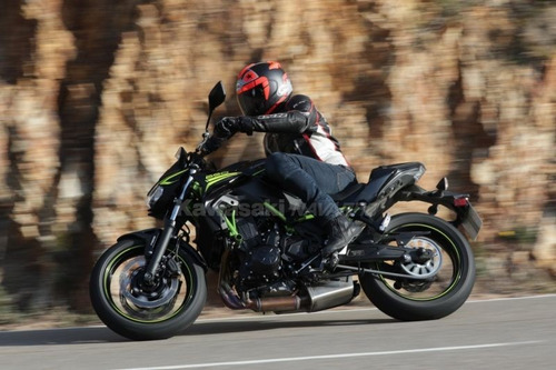 Kawasaki Z650 Abs No Suzuki Gsx 750 0km Naked