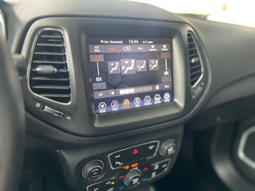 Jeep Compass LONGITUDE 2.0 4x2 Flex 16V Aut.