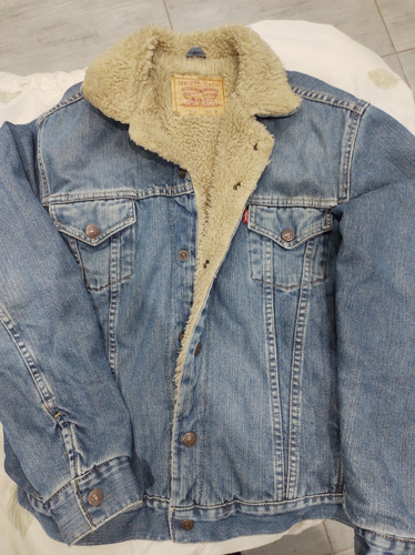 Campera Levi's Con Corderito