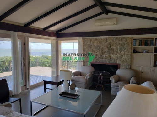 Casa En Excelente Estado, Con Vista Al Mar- Ref: 29