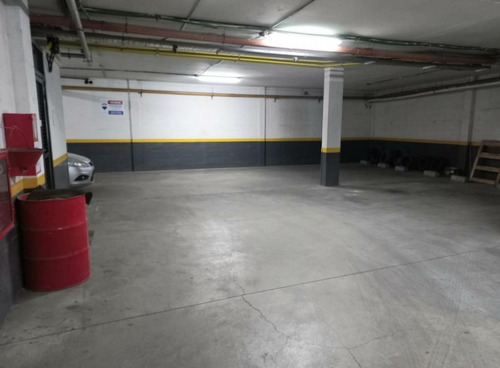 Imagen 4 de 5 de Cochera En Venta En Barrio Belgrano, San Carlos De Bariloche