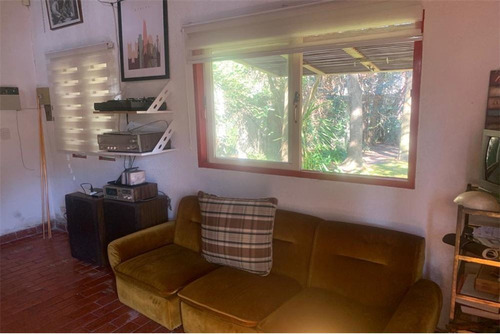 Casa En Venta De 1 Dormitorio