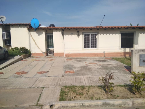 Imagen 2 de 13 de Dcc-014 Se Vende Casa En Guacara
