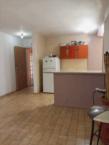 Imagen 6 de 8 de En Venta Apartamento En Res Nagua Dos, Av. Bolívar Vieja De Naguanagua.