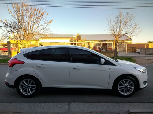 Imagen 5 de 12 de Ford Focus S 1.6 M/t