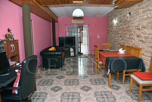 Imagen 11 de 26 de Casa En Venta En Berisso - 174 Norte 33 Y 34