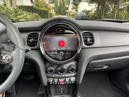 Mini Cooper S 2024 May Field