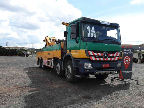 Actros 4844 8x4 2014 Guincho