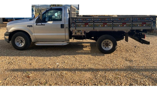 Imagem 4 de 15 de Ford F-350 2010