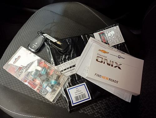 Chevrolet Onix 1.2 Lt Tech
