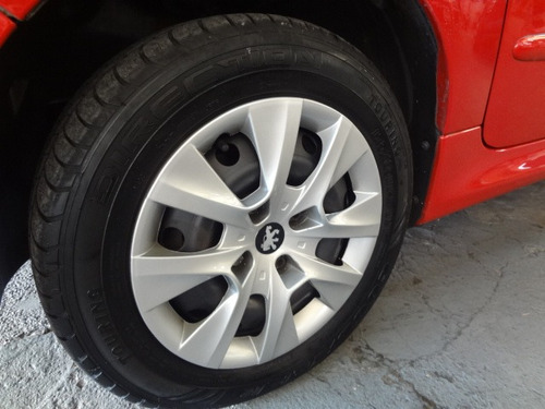 Peugeot 207 1.4 Xr Flex 4p 2011