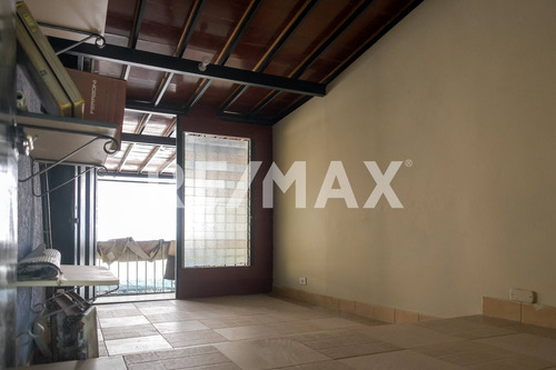 Imagen 6 de 13 de Casa En Venta Trigal Norte Calle Cerrada , Las Clavellinas