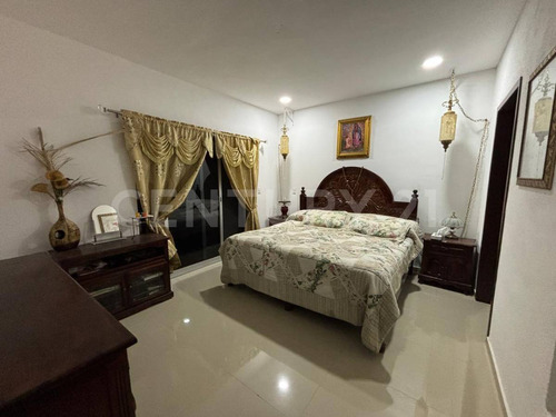 Casa En Venta En Remate En Punta Norte, Colima