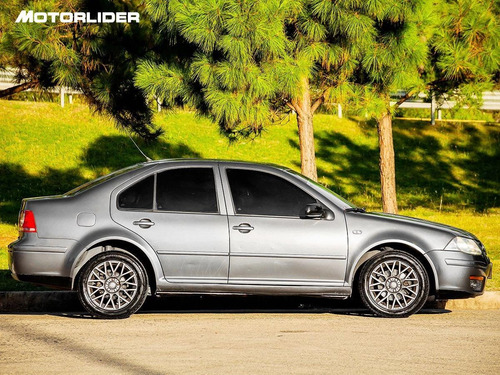 Imagen 6 de 15 de Volkswagen Bora 2.0 Trendline At Ex Full| Permuta / Financia