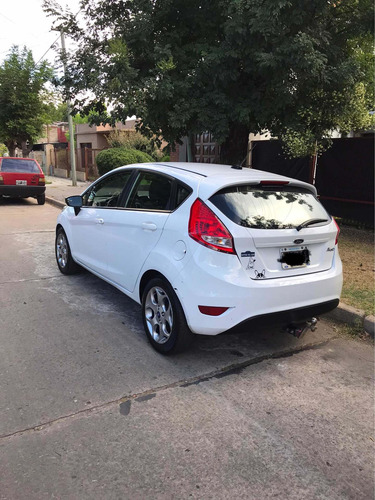 Ford Fiesta Kinetic Design 1.6 Design 120cv Titanium 2013