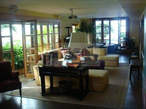 Imagem 1 de 15 de Amplo Apartamento Com Living Para Vários Ambientes, 4 Suítes, 7 Banheiros, 6 Vagas. - Em11977