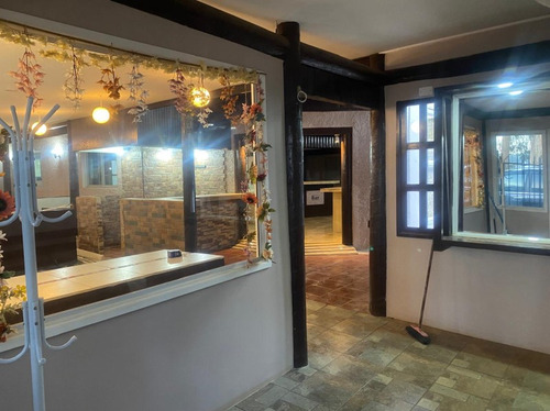 Casa Comercial En Algarrobo Centro: 300 M² Útiles