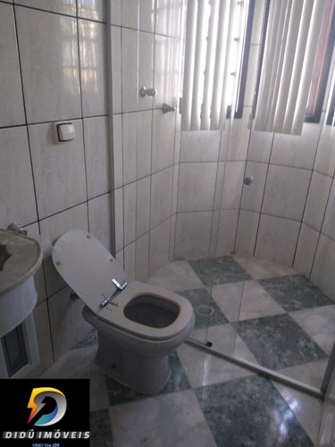 Imagem 10 de 15 de Sobrado Para Venda Com 246 M² No Jardim Las Vegas Sto André, Sendo 3 Dormitórios, 1 Suíte, 4 Vagas. - 0100958 - 69689842