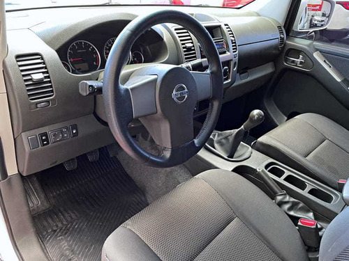 Imagem 6 de 14 de Nissan Frontier S Cd 4x4 2.5 Tb Diesel