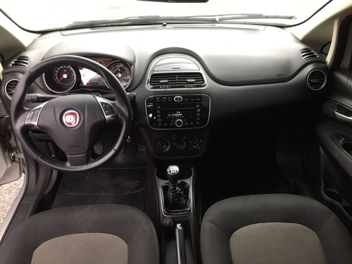 Fiat Linea 1.8 Essence 16v Flex 4p Manual